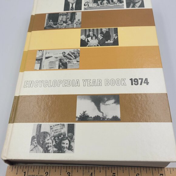 Vintage 1974 Grolier Encyclopedia Year Book | Rare Publishing Collectible - Picture 14 of 16